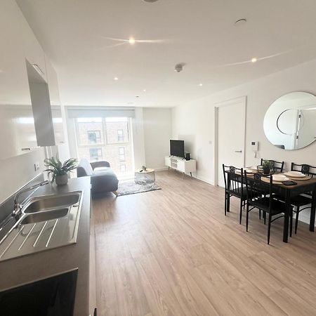 מנצ'סטר Lovely 2 Bedroom Apartment מראה חיצוני תמונה